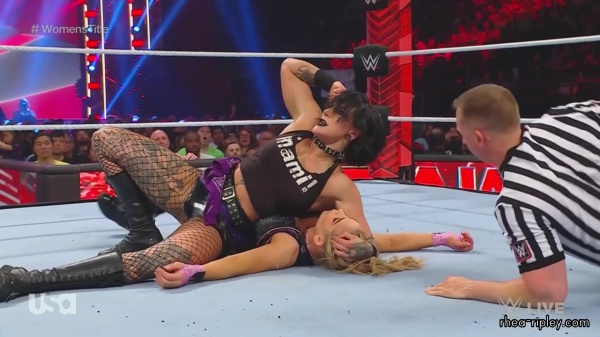 WWE_Monday_Night_Raw_2023_07_03_1080p_HDTV_x264-NWCHD_part_2_1402.jpg