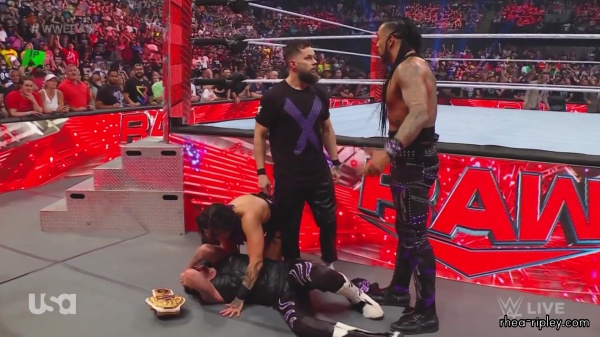 WWE_Monday_Night_Raw_2023_07_03_1080p_HDTV_x264-NWCHD_part_4_2627.jpg