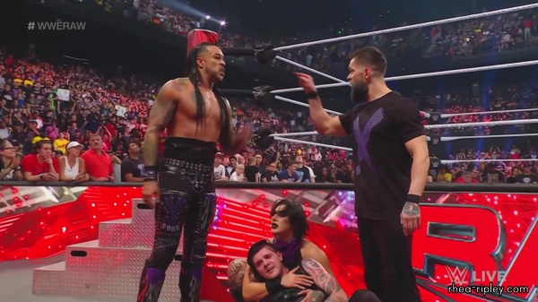 WWE_Monday_Night_Raw_2023_07_03_1080p_HDTV_x264-NWCHD_part_4_2775.jpg