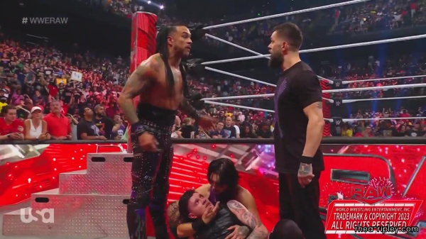 WWE_Monday_Night_Raw_2023_07_03_1080p_HDTV_x264-NWCHD_part_4_2787.jpg