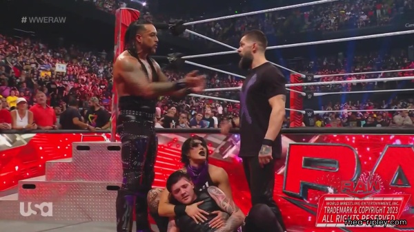 WWE_Monday_Night_Raw_2023_07_03_1080p_HDTV_x264-NWCHD_part_4_2798.jpg