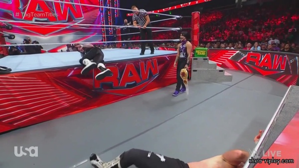 WWE_Monday_Night_Raw_2023_07_17_1080p_HDTV_x264-NWCHD_part_2_1458.jpg