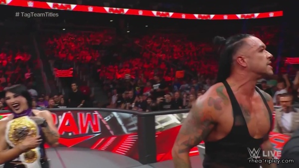 WWE_Monday_Night_Raw_2023_07_17_1080p_HDTV_x264-NWCHD_part_2_1506.jpg