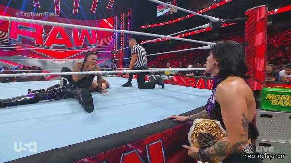 WWE_Monday_Night_Raw_2023_07_17_1080p_HDTV_x264-NWCHD_part_2_2424.jpg