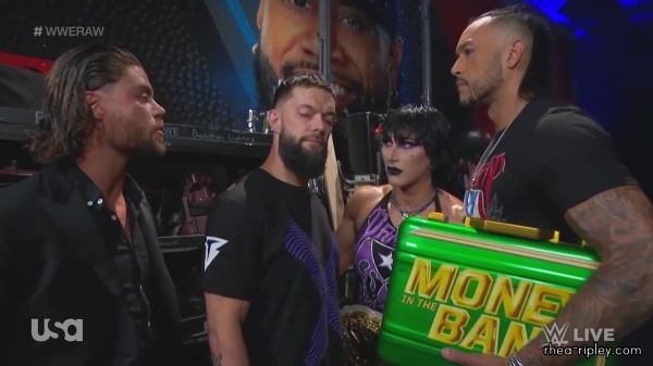 WWE_Monday_Night_Raw_2023_08_07_720p_HDTV_x264-NWCHD_part_2_331.jpg