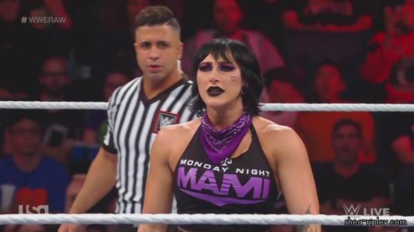 WWE_Monday_Night_Raw_2023_08_21_1080p_HDTV_x264-NWCHD_part_4_0583.jpg