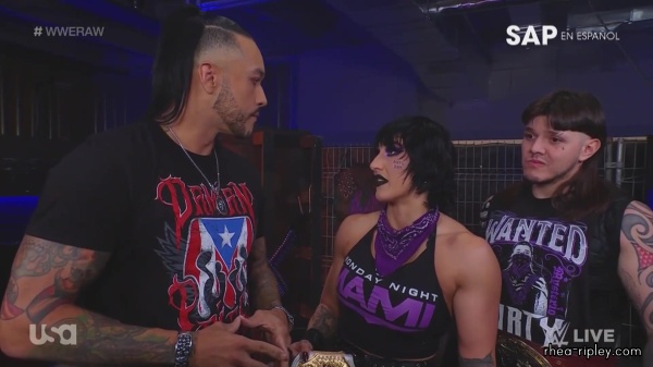 WWE_Monday_Night_Raw_2023_08_21_1080p_HDTV_x264-NWCHD_part_5_100.jpg