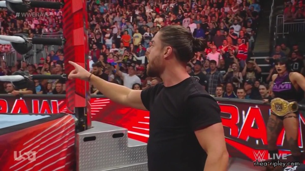 WWE_Monday_Night_Raw_2023_08_21_1080p_HDTV_x264-NWCHD_part_6_0745.jpg
