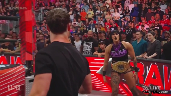 WWE_Monday_Night_Raw_2023_08_21_1080p_HDTV_x264-NWCHD_part_6_0767.jpg