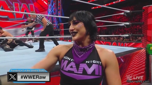 WWE_Monday_Night_Raw_2023_08_21_1080p_HDTV_x264-NWCHD_part_6_2132.jpg