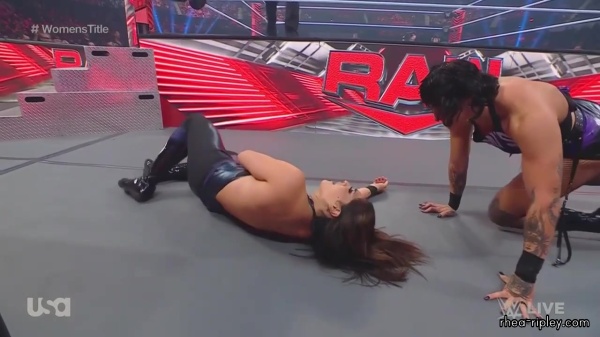 WWE_Monday_Night_Raw_2023_09_11_720p_HDTV_x264-NWCHD_part_3_0910.jpg