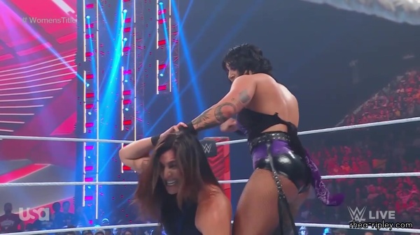 Click to view full size image
==============
WWE_Monday_Night_Raw_2023_09_11_720p_HDTV_x264-NWCHD_part_3_2099.jpg WWE_Monday_Night_Raw_2023_09_11_720p_HDTV_x264-NWCHD_part_3_2099.jpg