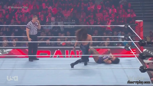 WWE_Monday_Night_Raw_2023_09_11_720p_HDTV_x264-NWCHD_part_3_2301.jpg