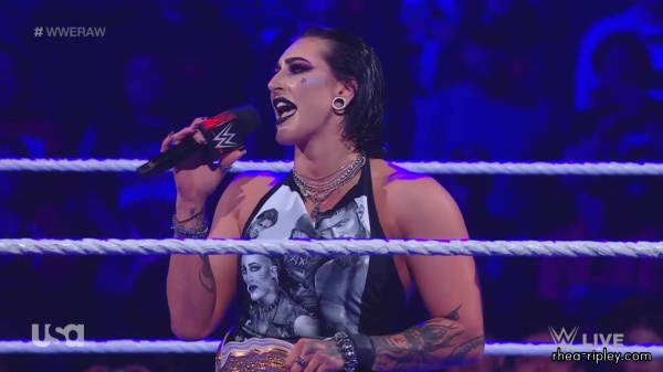 WWE_Monday_Night_Raw_2023_10_02_720p_HDTV_x264-NWCHD_0888.jpg