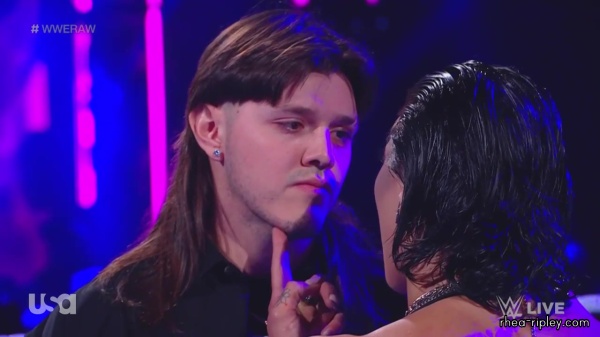 WWE_Monday_Night_Raw_2023_10_02_720p_HDTV_x264-NWCHD_1619.jpg