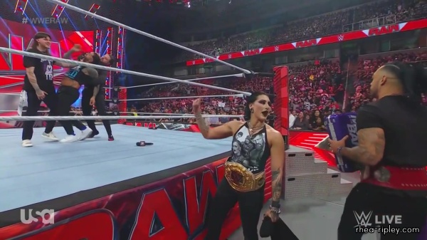 WWE_Monday_Night_Raw_2023_10_02_720p_HDTV_x264-NWCHD_2623.jpg