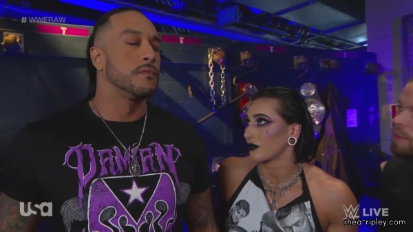 WWE_Monday_Night_Raw_2023_10_02_720p_HDTV_x264-NWCHD_part_2_134.jpg