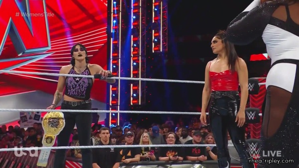 WWE_Monday_Night_Raw_2023_10_23_1080p_HDTV_x264-NWCHD_0576.jpg