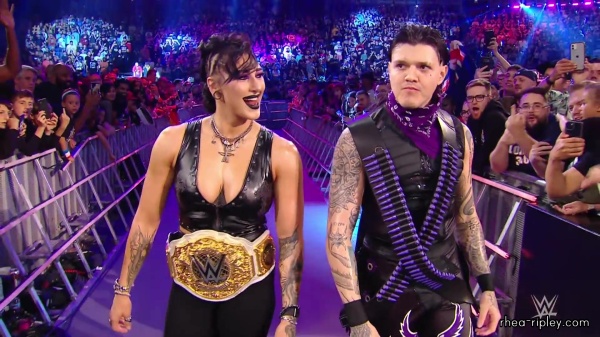 Click to view full size image
==============
WWE_Money_In_The_Bank_2023_Rhea_Ringside_Attacks_Cody_0725.jpg WWE_Money_In_The_Bank_2023_Rhea_Ringside_Attacks_Cody_0725.jpg