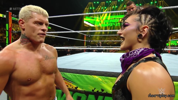 Click to view full size image
==============
WWE_Money_In_The_Bank_2023_Rhea_Ringside_Attacks_Cody_1278.jpg WWE_Money_In_The_Bank_2023_Rhea_Ringside_Attacks_Cody_1278.jpg
