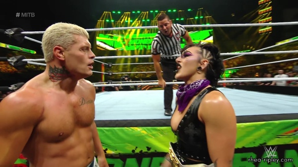 WWE_Money_In_The_Bank_2023_Rhea_Ringside_Attacks_Cody_1287.jpg