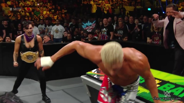 Click to view full size image
==============
WWE_Money_In_The_Bank_2023_Rhea_Ringside_Attacks_Cody_1365.jpg WWE_Money_In_The_Bank_2023_Rhea_Ringside_Attacks_Cody_1365.jpg