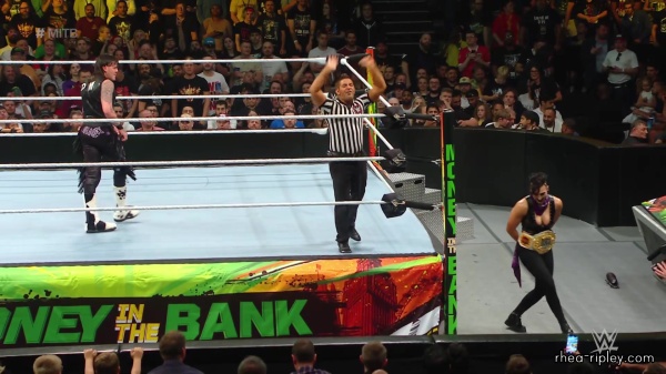 Click to view full size image
==============
WWE_Money_In_The_Bank_2023_Rhea_Ringside_Attacks_Cody_1401.jpg WWE_Money_In_The_Bank_2023_Rhea_Ringside_Attacks_Cody_1401.jpg