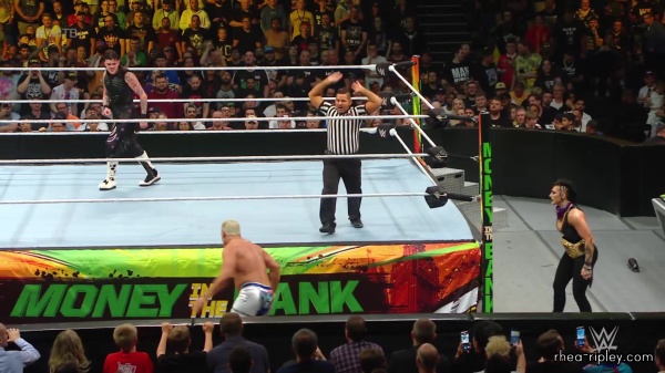 WWE_Money_In_The_Bank_2023_Rhea_Ringside_Attacks_Cody_1437.jpg