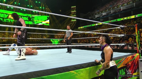 WWE_Money_In_The_Bank_2023_Rhea_Ringside_Attacks_Cody_1468.jpg