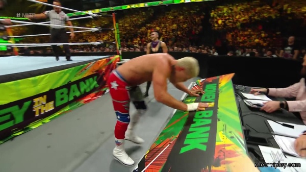 Click to view full size image
==============
WWE_Money_In_The_Bank_2023_Rhea_Ringside_Attacks_Cody_1488.jpg WWE_Money_In_The_Bank_2023_Rhea_Ringside_Attacks_Cody_1488.jpg