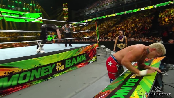 Click to view full size image
==============
WWE_Money_In_The_Bank_2023_Rhea_Ringside_Attacks_Cody_1490.jpg WWE_Money_In_The_Bank_2023_Rhea_Ringside_Attacks_Cody_1490.jpg