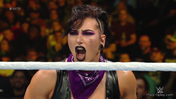 Click to view full size image
==============
WWE_Money_In_The_Bank_2023_Rhea_Ringside_Attacks_Cody_1682.jpg WWE_Money_In_The_Bank_2023_Rhea_Ringside_Attacks_Cody_1682.jpg