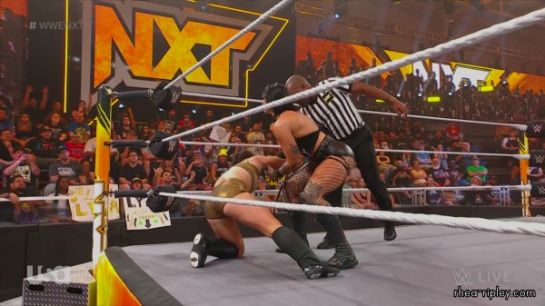 WWE_NXT_2023_07_25_USAN_1080p_WEB_h264-HEEL_mkv1024.jpg