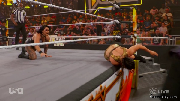 WWE_NXT_2023_07_25_USAN_1080p_WEB_h264-HEEL_mkv1055.jpg