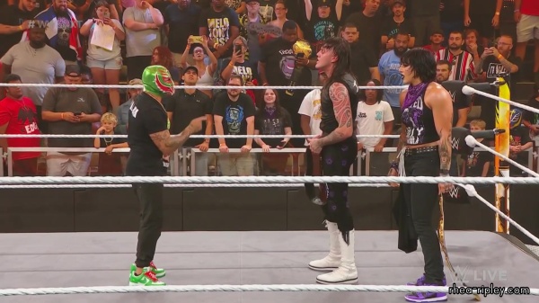 WWE_NXT_2023_08_08_1080p_HDTV_x264-NWCHD_part_3_2589.jpg