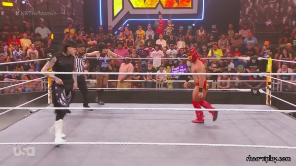 WWE_NXT_2023_08_22_Heatwave_1080p_HDTV_x264-NWCHD_part_2_1009.jpg