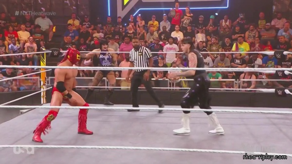 WWE_NXT_2023_08_22_Heatwave_1080p_HDTV_x264-NWCHD_part_2_1017.jpg