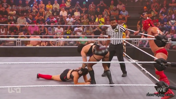 WWE_NXT_2023_08_22_Heatwave_1080p_HDTV_x264-NWCHD_part_2_2866.jpg