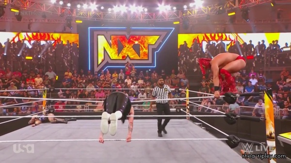 WWE_NXT_2023_08_22_Heatwave_1080p_HDTV_x264-NWCHD_part_2_3220.jpg