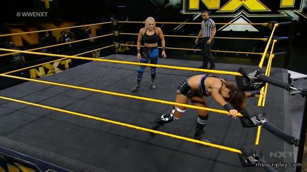 WWE_NXT_AUG__052C_2020_1564.jpg