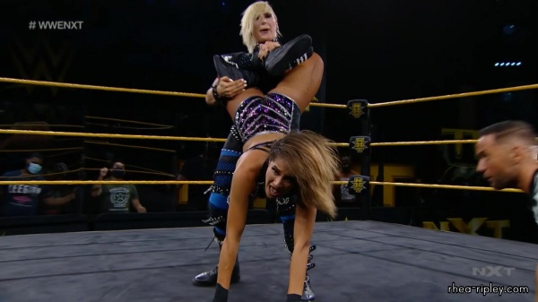 WWE_NXT_AUG__052C_2020_1929.jpg