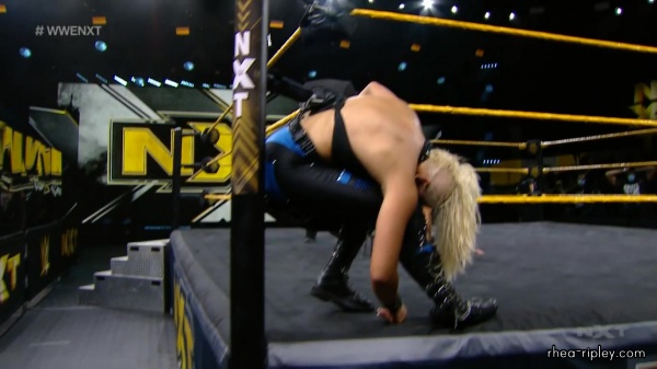 WWE_NXT_AUG__052C_2020_2095.jpg