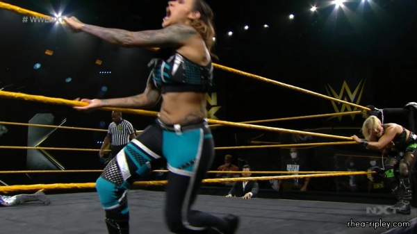 WWE_NXT_AUG__192C_2020_1437.jpg