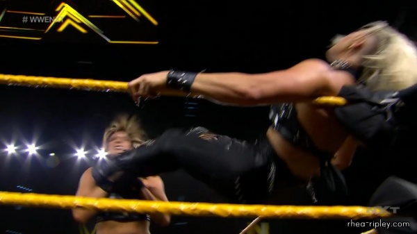 WWE_NXT_AUG__262C_2020_1155.jpg