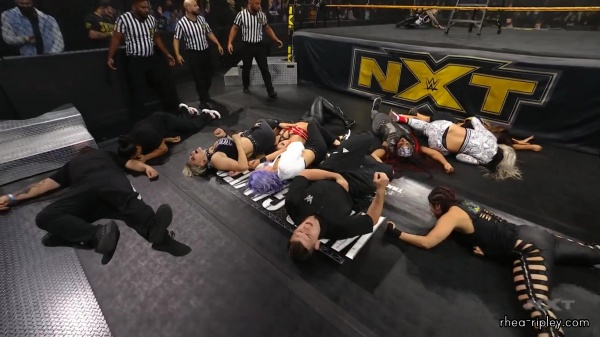 WWE_NXT_DEC__022C_2020_2094.jpg