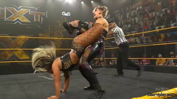 WWE_NXT_DEC__162C_2020_1553.jpg