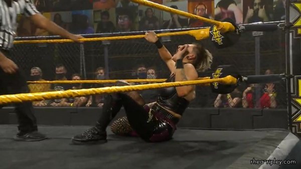 WWE_NXT_DEC__162C_2020_1711.jpg