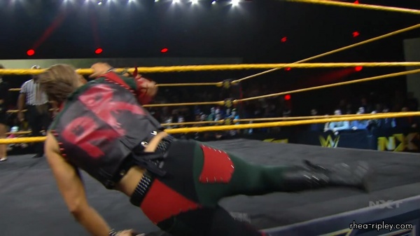 WWE_NXT_DEC__182C_2019_0365.jpg