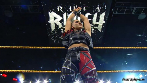 WWE_NXT_DEC__182C_2019_0400.jpg