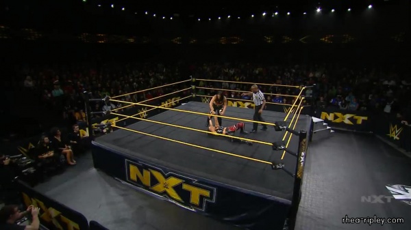 WWE_NXT_DEC__182C_2019_1809.jpg